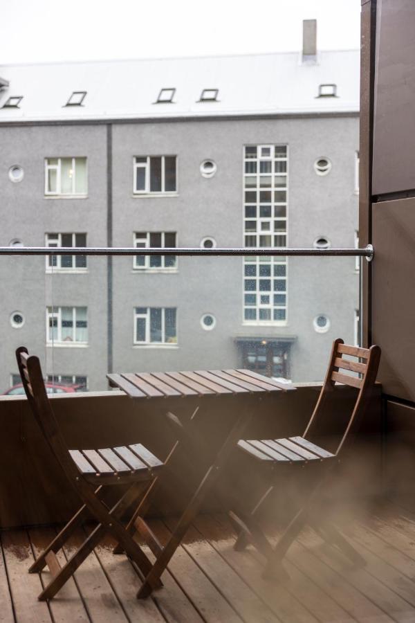 Íbúð Loft-style Duplex With Balcony In Downtown *
