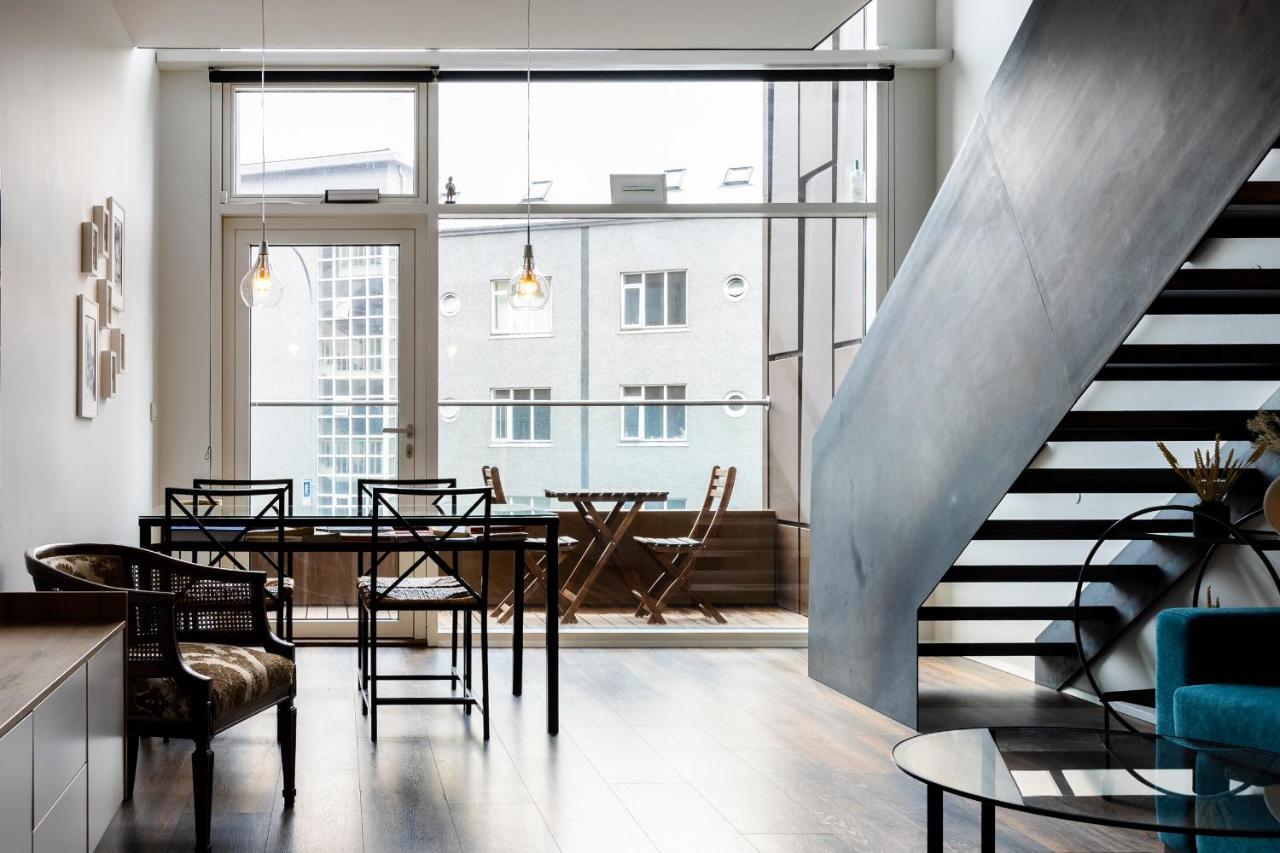 Íbúð Loft-style Duplex With Balcony In Downtown Reykjavik